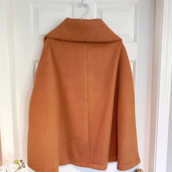EUC Chepe Italy brown collared button up cape Size SM - Picture 5 of 5